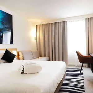 Отель Novotel - Ekeren