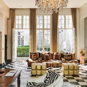 https://small-luxury-boutique-hotel-de-witte-lelie.hotelsghent.com