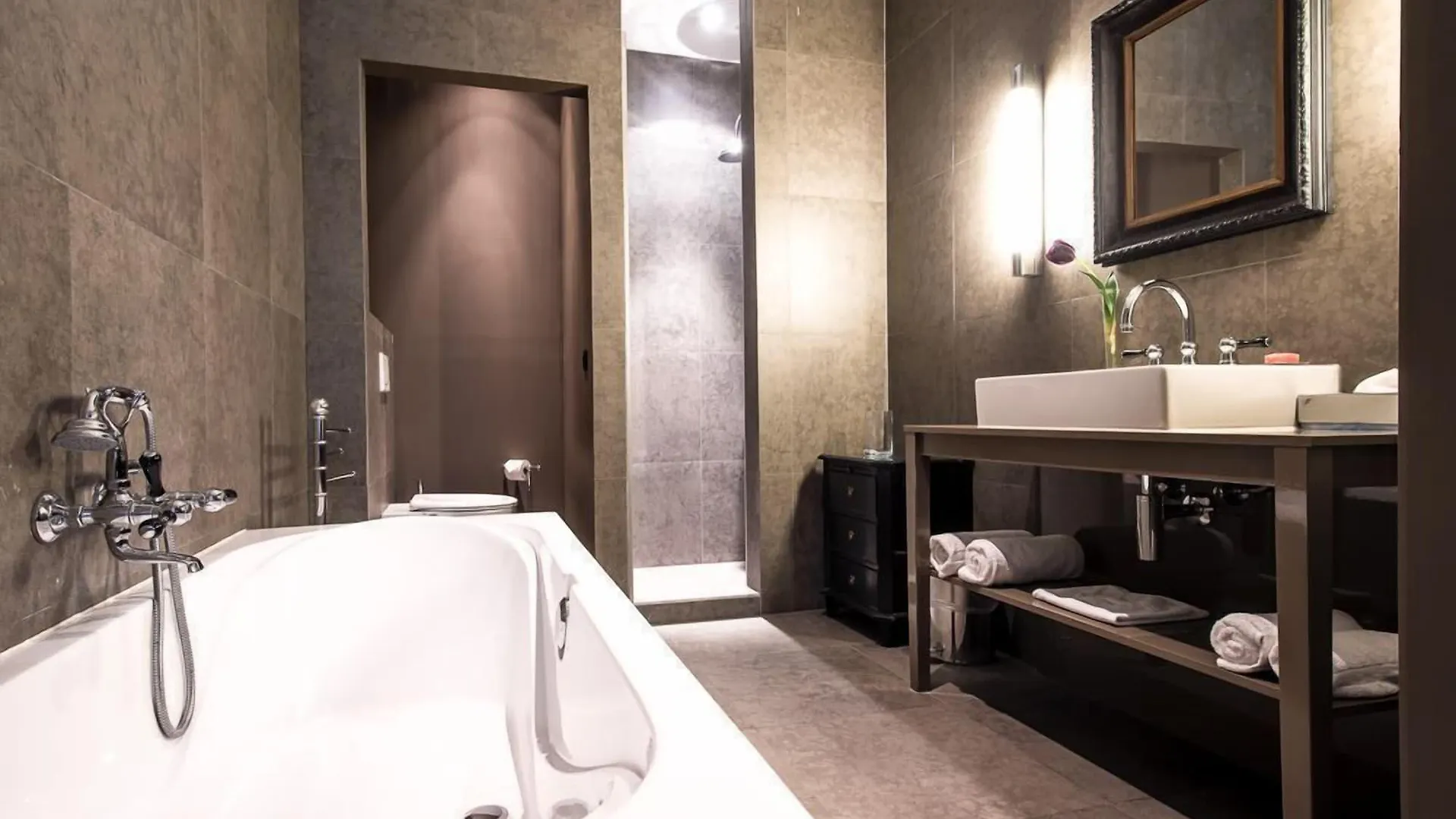 Hotel Les Nuits Antwerp