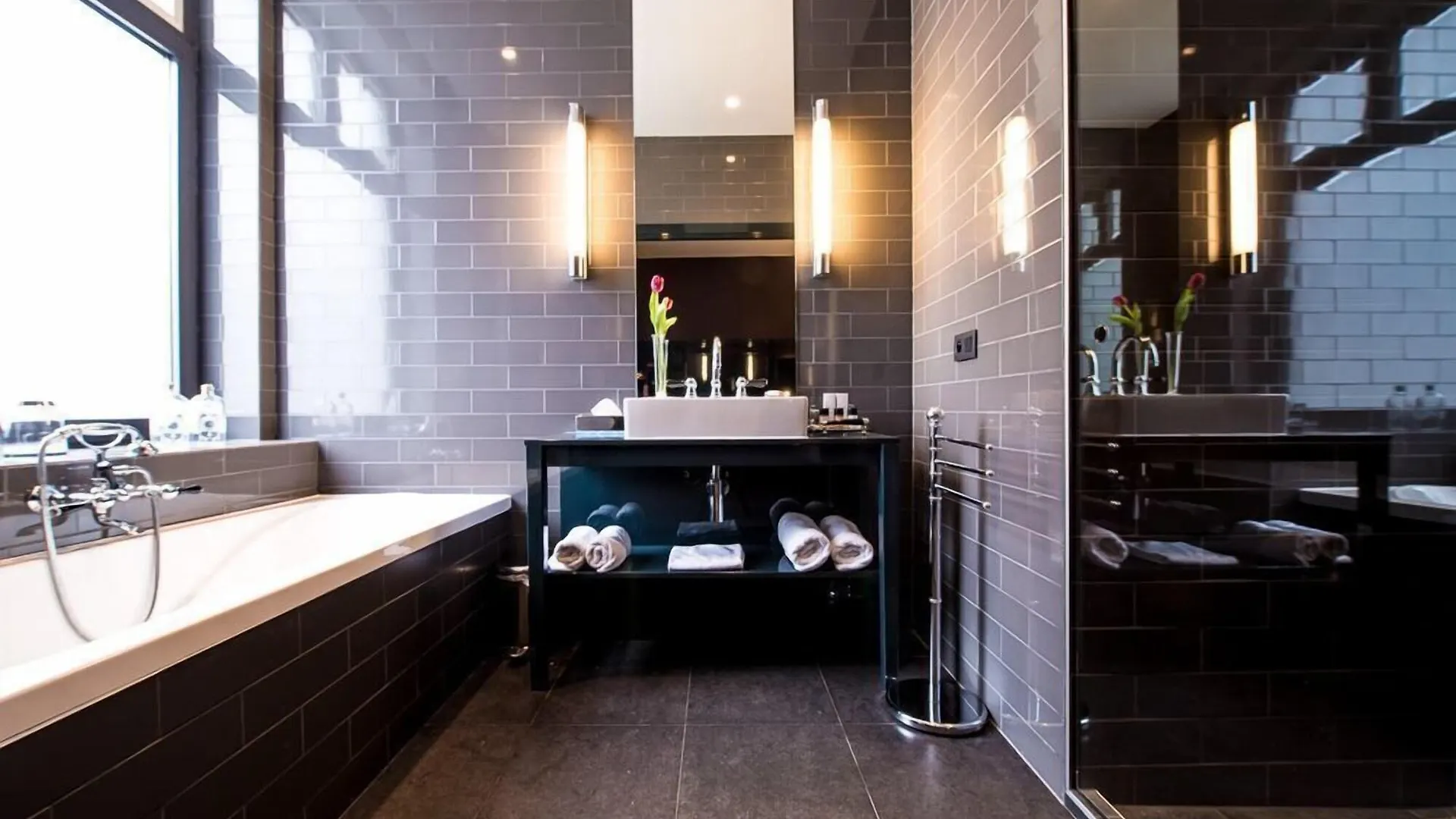 Hotel Les Nuits Antwerp 4*,  Belgium