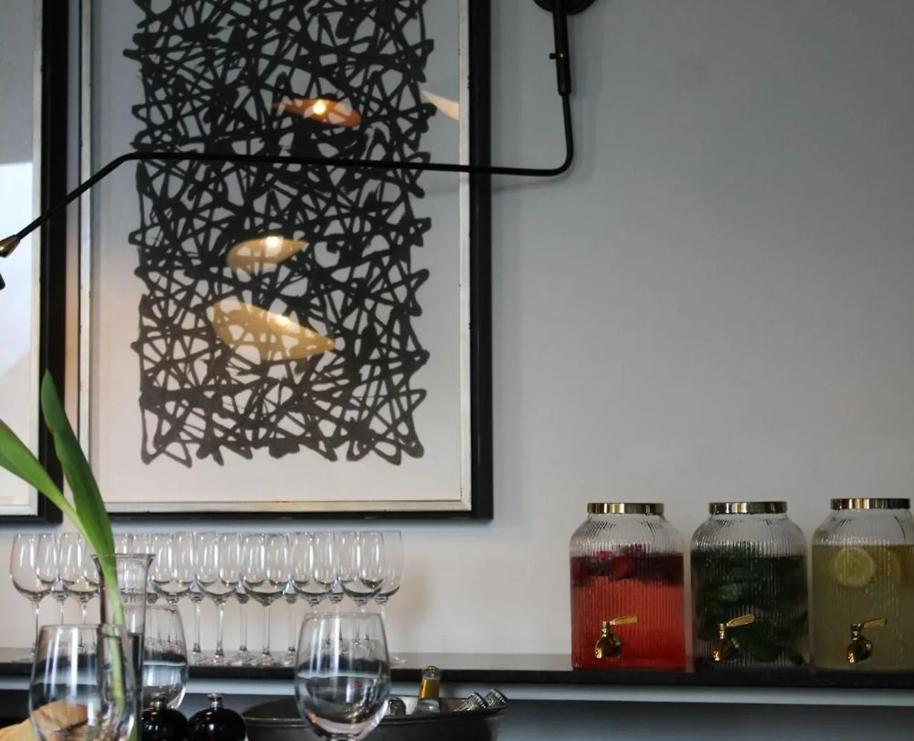 Hotel Les Nuits Antwerpen 4*,